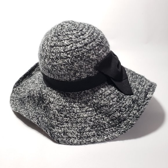 Jessica Simpson Floppy Sun Hat in Grey with Black Bow accent - Picture 4 of 11